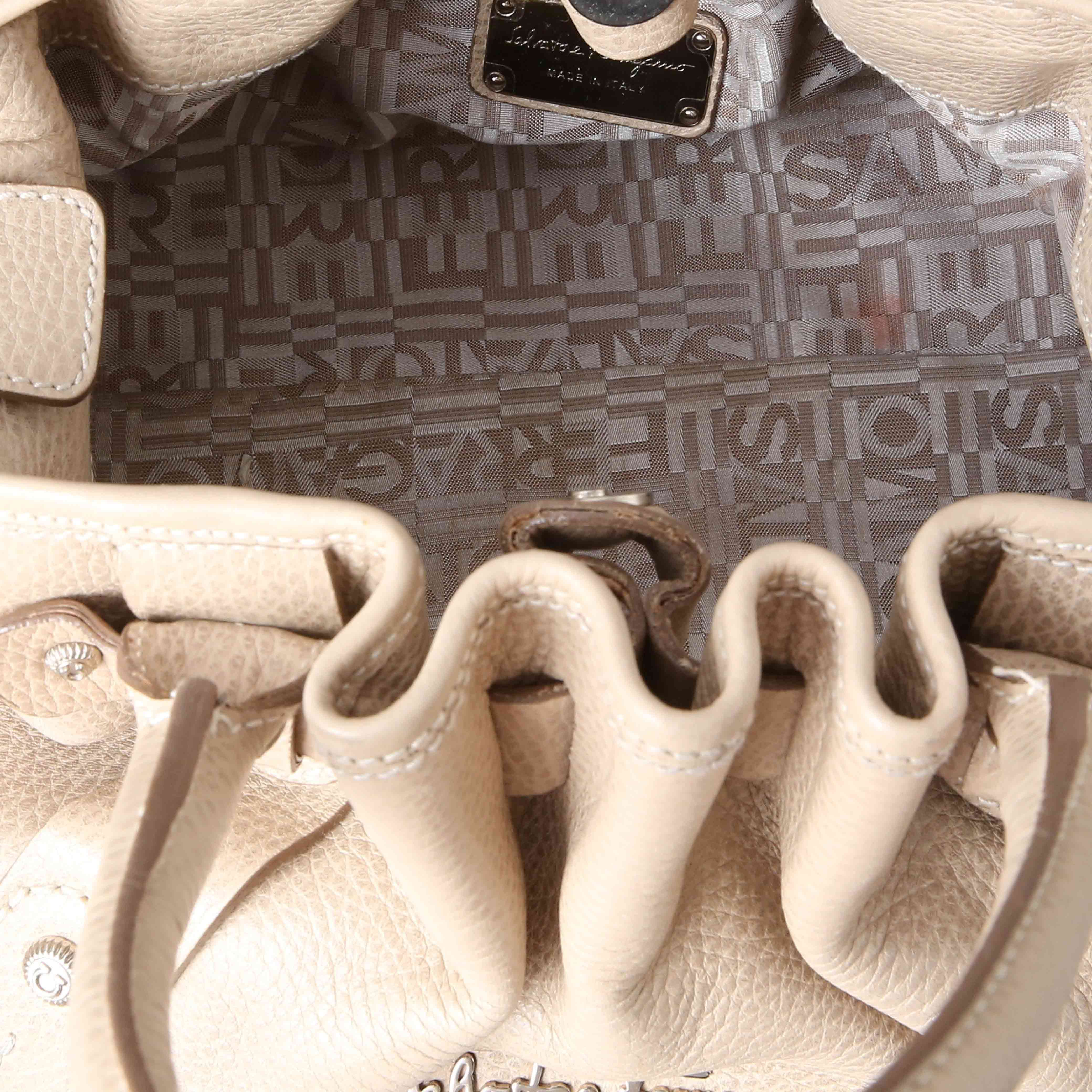 FERRAGAMO(USED)페레가모 레더 토트백